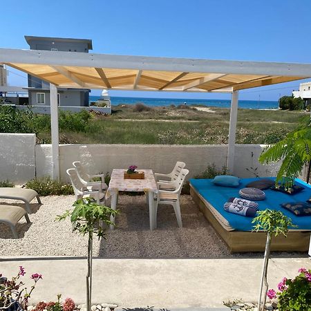 Cozy Beach House Перволия Екстериор снимка
