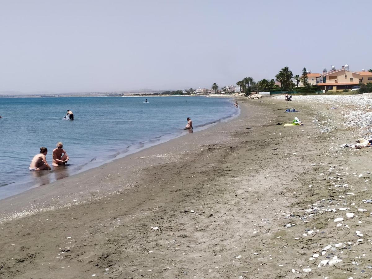 Cozy Beach House Перволия Екстериор снимка
