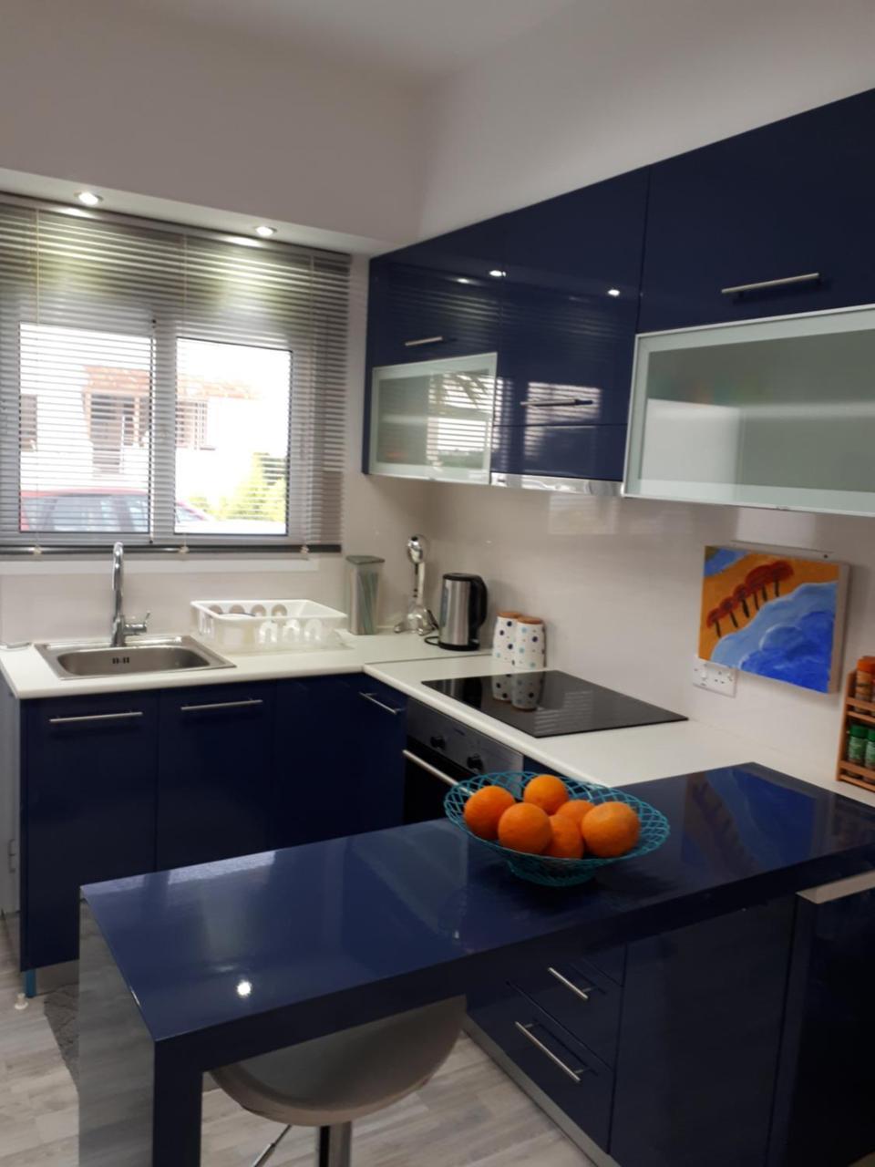 Cozy Beach House Перволия Екстериор снимка