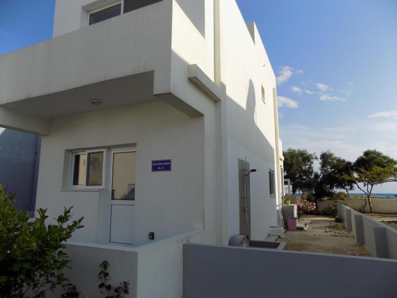 Cozy Beach House Перволия Екстериор снимка