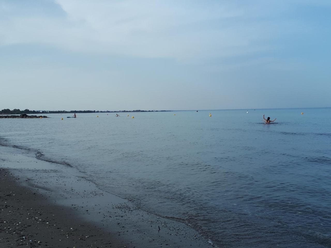 Cozy Beach House Перволия Екстериор снимка