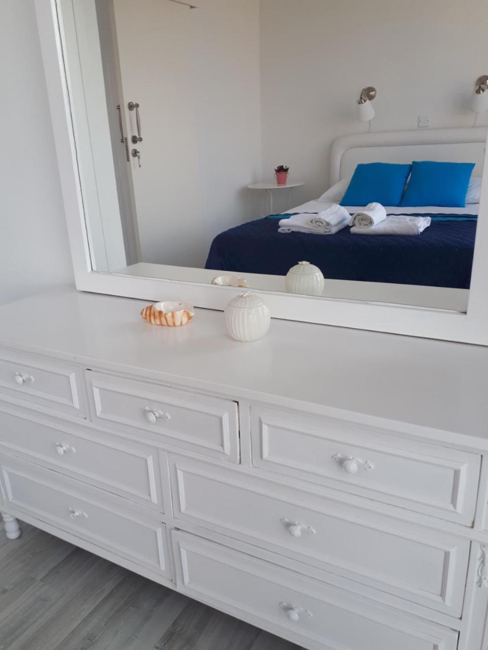 Cozy Beach House Перволия Екстериор снимка