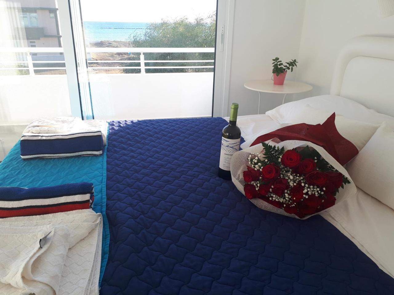 Cozy Beach House Перволия Екстериор снимка